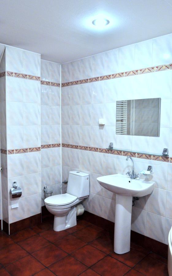 Bed and Breakfast Bristol Economy Bytom Exterior foto